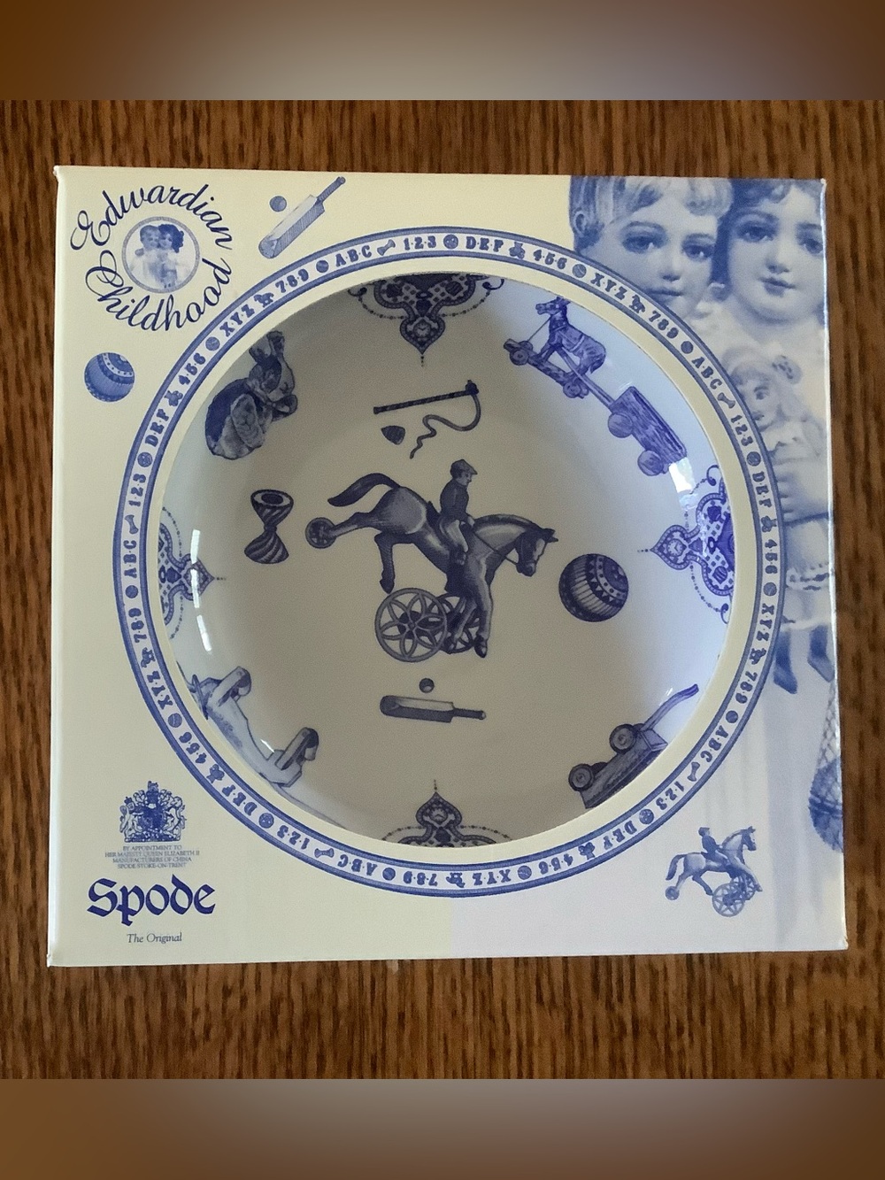 New SPODE Edwardian Childhood 6.25” Bowl with Box